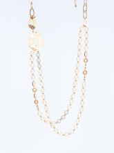 Necklace with oval pendant